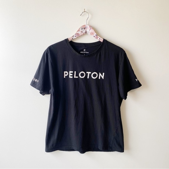 PELOTON Black Reach 100 Classic Short Sleeve Tee! Large - Picture 1 of 7